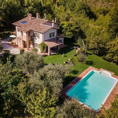 Altra Meta B&B Gubbio Dış mekan fotoğraf
