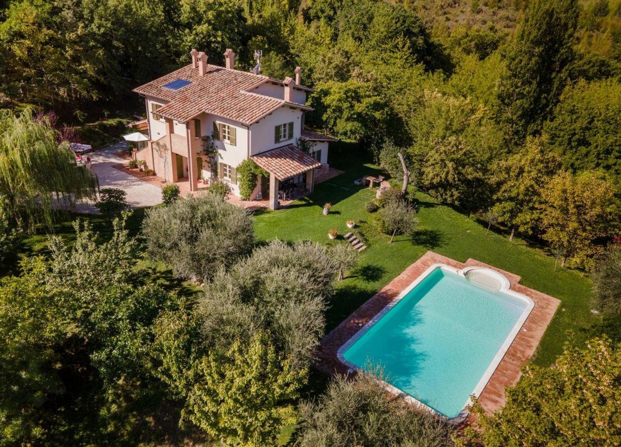 Altra Meta B&B Gubbio Dış mekan fotoğraf
