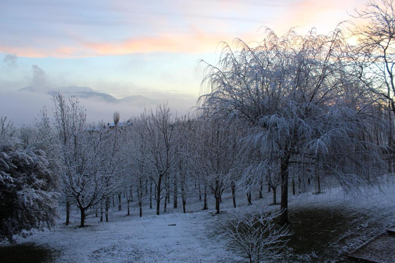 Altra Meta B&B Gubbio Dış mekan fotoğraf