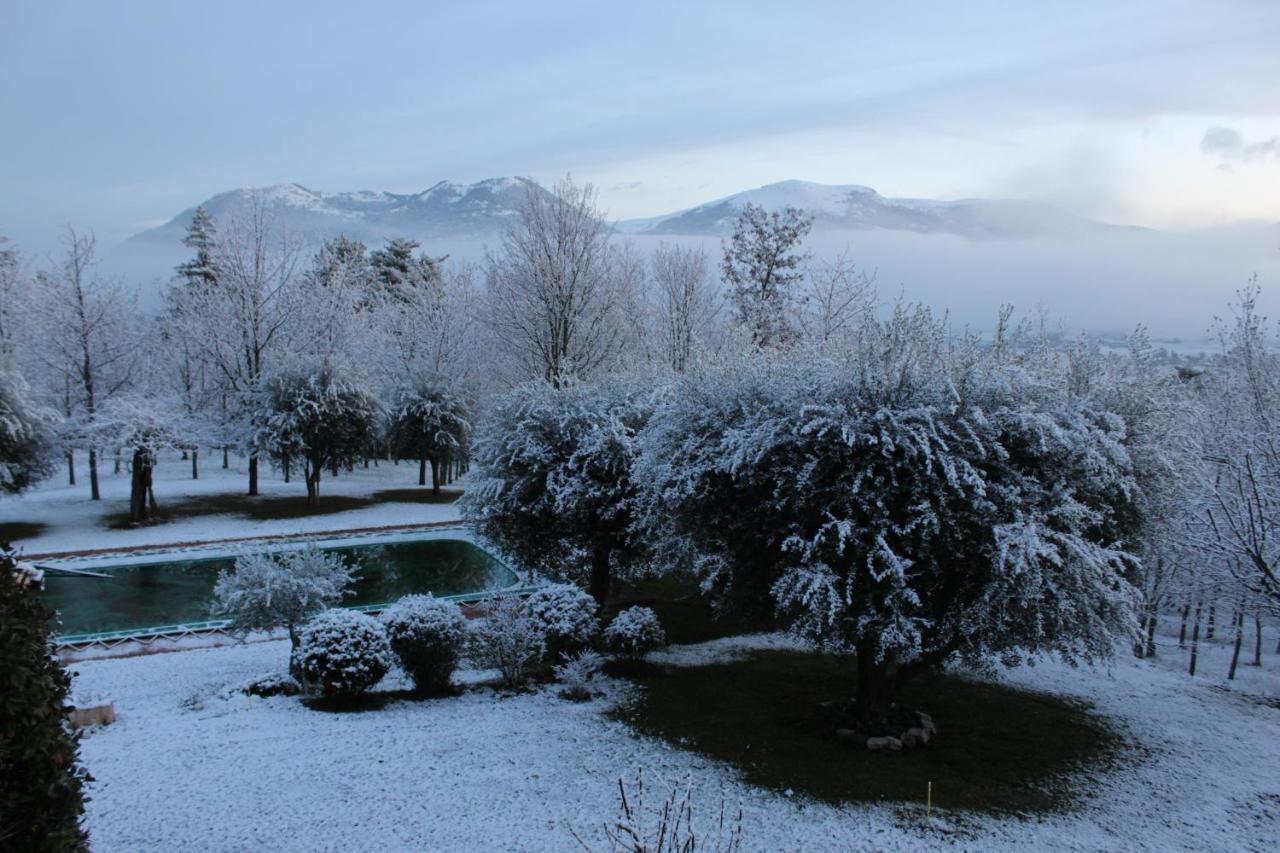 Altra Meta B&B Gubbio Dış mekan fotoğraf