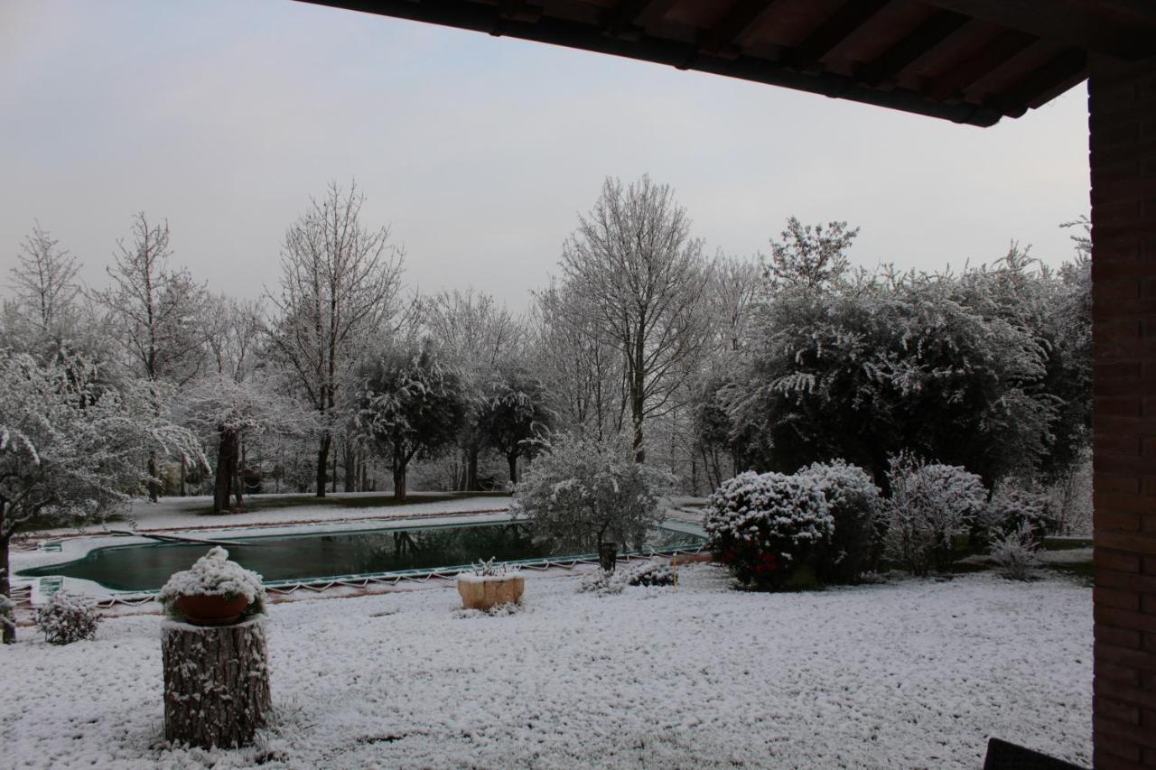 Altra Meta B&B Gubbio Dış mekan fotoğraf