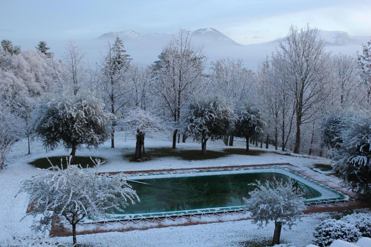 Altra Meta B&B Gubbio Dış mekan fotoğraf